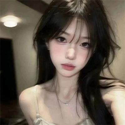 响马太太 封面
